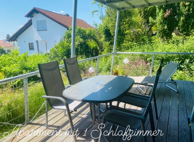 Ferienwohnungen Am Weinberg 위버링겐 외부 사진